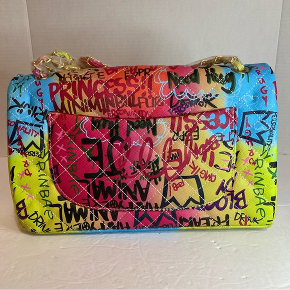NWT Caleesa Vegan Graffiti Purse - Picture 2 of 11